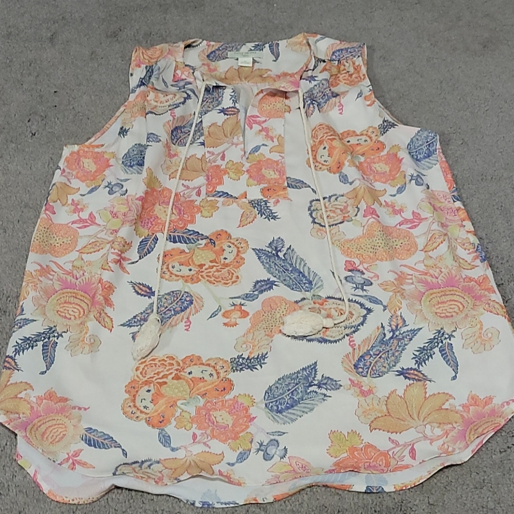 FLORAL FLOWY BLOUSE